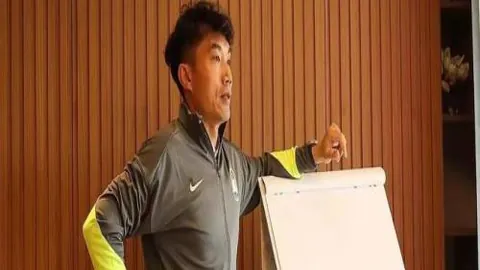 火力图交易引援精英，储备选秀权，规避长期合同风险