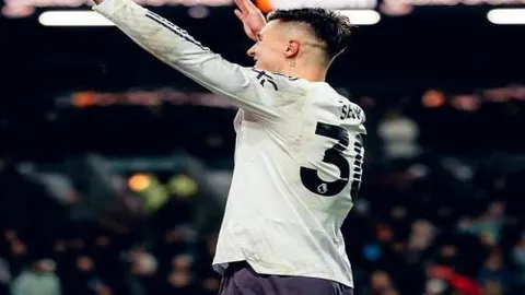 近4日大乐透期号专家推荐质合分析，狮子港主场挑战平局高手